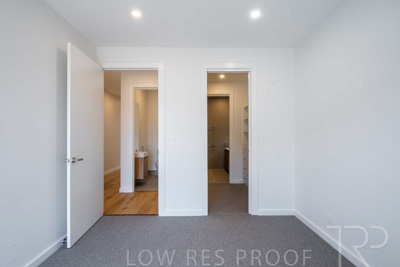 September 2024 / Lot-330_240918_Z8C5905