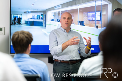 February 2025 / Group-Training-SARAH-250219-_85N0831