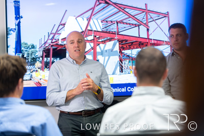 February 2025 / Group-Training-SARAH-250219-_85N0949