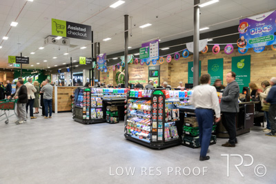 July 2025 / Woolworths-Port-Adelaide_250723_148