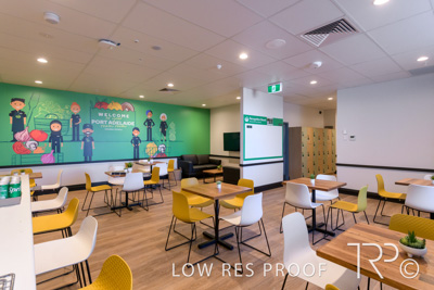 July 2025 / Woolworths-Port-Adelaide_250723_194