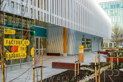 July 2025 / TONSLEY-Exteriors-Z9-brkts_250731-_Z9C8310