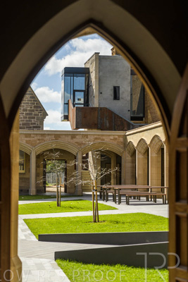 September 2022 / SPSC-8972-HDR