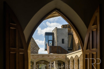 September 2022 / SPSC-8975-HDR