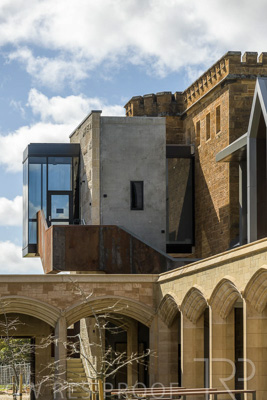 September 2022 / SPSC-8978-HDR