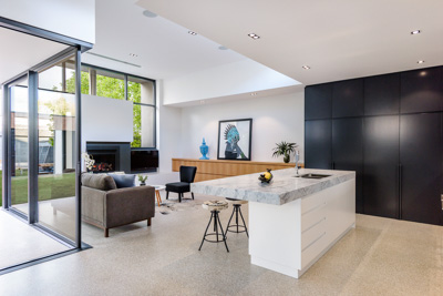 October 2016 / TRP-015