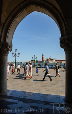 August 2022 / THINKLE_00023