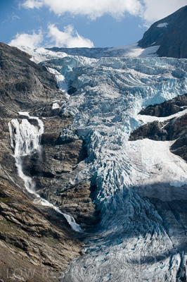 August 2022 / THINKLE_00209