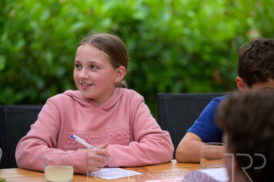 October 2022 / THINKLE-1149