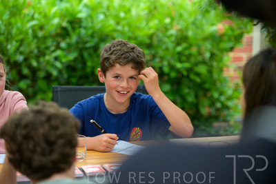 October 2022 / THINKLE-1181