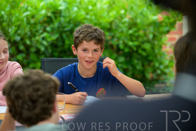 October 2022 / THINKLE-1183