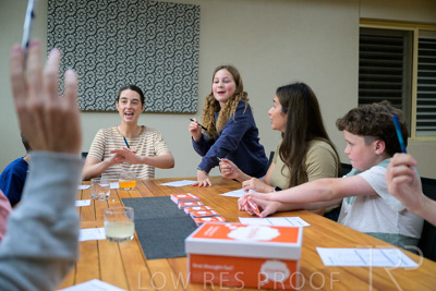 October 2022 / THINKLE-1852