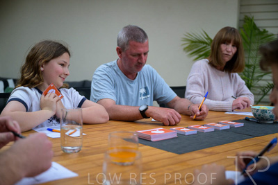 October 2022 / THINKLE-2104