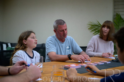 October 2022 / THINKLE-2140