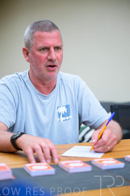 October 2022 / THINKLE-2240