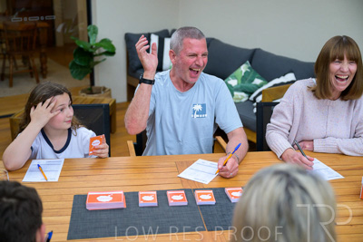 October 2022 / THINKLE-2257