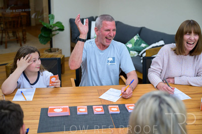 October 2022 / THINKLE-2258