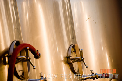 August 2008 / Stainless_Wine_Tanks-5