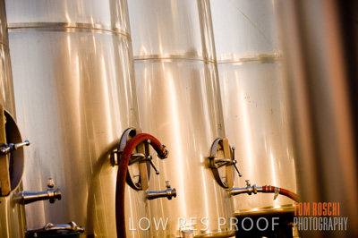 August 2008 / Stainless_Wine_Tanks-6
