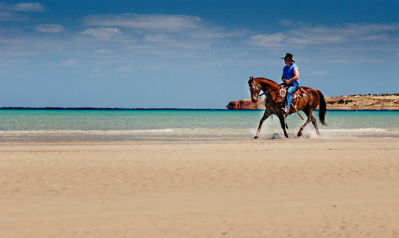 August 2002 / CC_HORSE_RIDING_020W