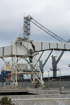 VITERRA 2013 / 091024_VITERA_1ST_SHIPLOAD_005