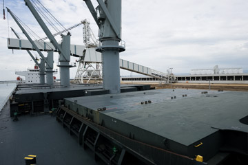 VITERRA 2013 / 091024_VITERA_1ST_SHIPLOAD_036