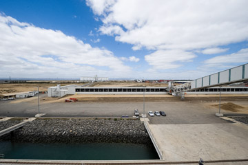 VITERRA 2013 / 091025_VITERA_1ST_SHIPLOAD_104