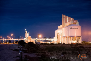 VITERRA 2013 / 091222_VITERRA_OUTERHARBOR_SA_039