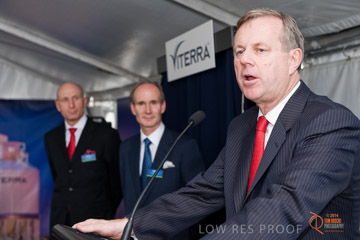 VITERRA 2013 / 20100121_VITERRA_OH_LAUNCH_042