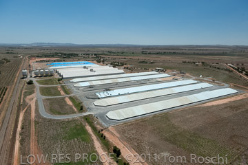 VITERRA 2013 / 110224_VITERRA_BOWMANS_886