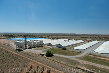 VITERRA 2013 / 110224_VITERRA_BOWMANS_906