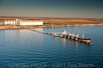 VITERRA 2013 / 110224_VITERRA_PT_GILES_075