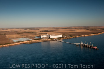 VITERRA 2013 / 110224_VITERRA_PT_GILES_123