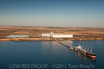 VITERRA 2013 / 110224_VITERRA_PT_GILES_124