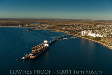 VITERRA 2013 / 110425_WALLAROO_011_
