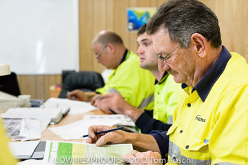 VITERRA / VITERRA_HARVEST_HERO_025_(121015)