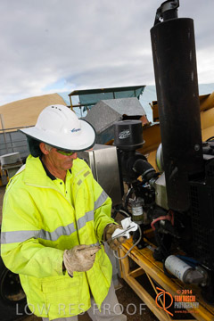 VITERRA 2013 / OIL_CHECK_006_140617