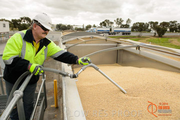 VITERRA 2013 / LOAD_SAMPLING_LANCE_017_140617