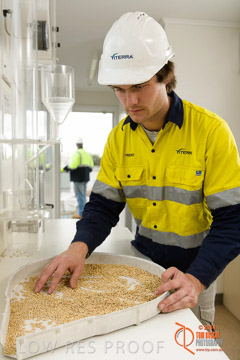 VITERRA 2013 / VISUAL_INSPECT_004_140617