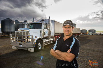 VITERRA 2013 / VITERRA_GLENVALE_FARMS_082_140909