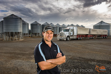 VITERRA 2013 / VITERRA_GLENVALE_FARMS_086_140909