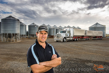 VITERRA 2013 / VITERRA_GLENVALE_FARMS_087_140909