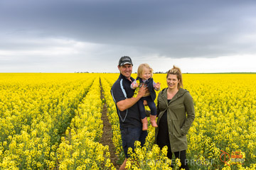 VITERRA 2013 / VITERRA_GLENVALE_FARMS_151_140909