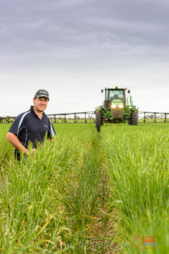VITERRA 2013 / VITERRA_GLENVALE_FARMS_217_140909