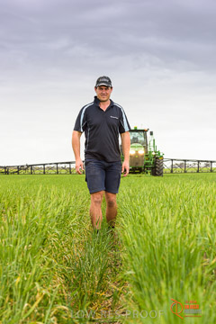 VITERRA 2013 / VITERRA_GLENVALE_FARMS_219_140909