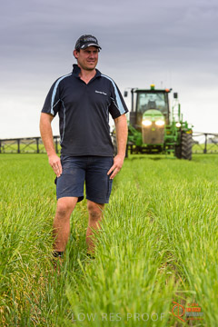 VITERRA 2013 / VITERRA_GLENVALE_FARMS_220_140909