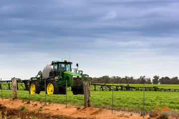 VITERRA 2013 / VITERRA_GLENVALE_FARMS_226_140909