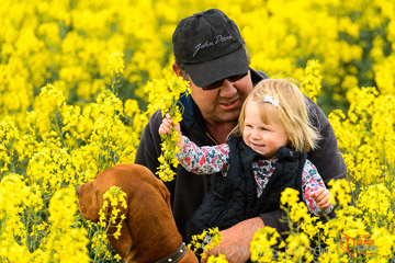 VITERRA 2013 / VITERRA_GLENVALE_FARMS_323_140909