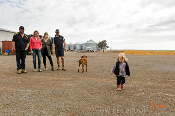 VITERRA 2013 / VITERRA_GLENVALE_FARMS_348_140909