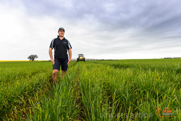 VITERRA 2013 / VITERRA_GLENVALE_FARMS_355_140909